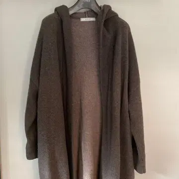 ROUGE Vif 후드 부착 롱 코트 브라운