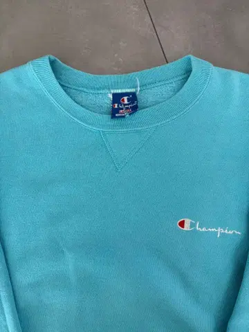 Champion 스카이블루 트레이닝복