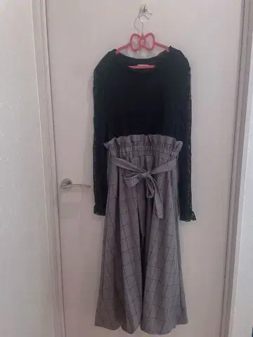 axes femme 레이스 도킹 원피스