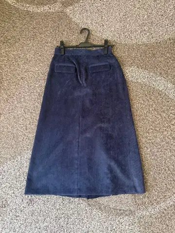 쉽스 네이비 타이트 플레어 스커트 사이즈 38