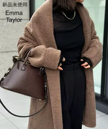 미사용 Emma Taylor 본딩 보아 코트