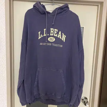 L.L. BEAN 네이비 후드 부착 후드티 분위기 발군