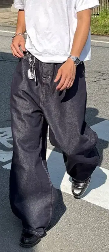 논페이드 데님 팬츠