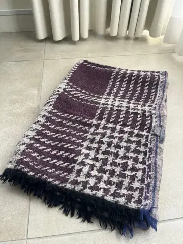 [ 새상품급 ] EPICE 에피스 울 100% 하운드투스 스톨