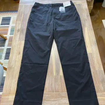 미사용 택 포함 UNIQLO x Theory 블랙 팬츠 L 사이즈