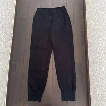 새상품 IEDIT 이데트 조거 팬츠