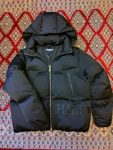 타미힐피거 블랙 다운 자켓 M