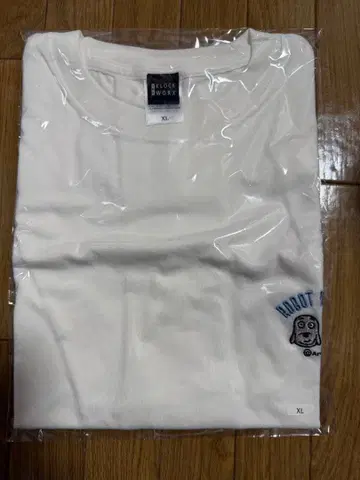 [ 새상품 미사용 ] 로봇 드림즈 즛토모 자수 T셔츠 XL 사이즈