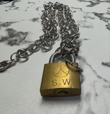 Trendywoobi 트렌디우비 자물쇠 디자인 목걸이