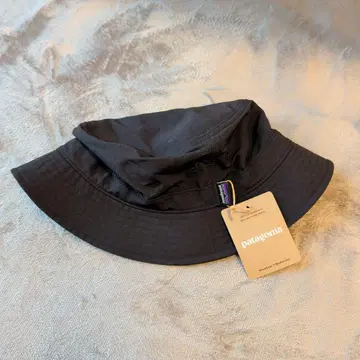 파타고니아 웨이브페어러 버킷 햇 블랙 L/XL