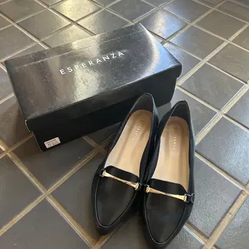 [ 새상품 ] ESPERANZA 블랙 로우힐 펌프스