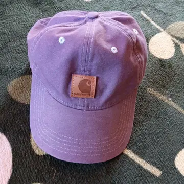 Carhartt 퍼플 캡 가죽 라벨 포함