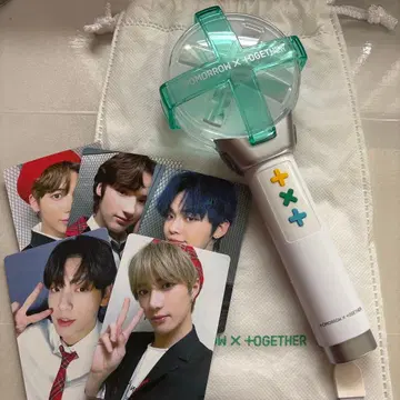 투모로우바이투게더 응원봉 포토 카드 포함