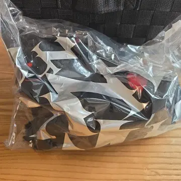 요네즈켄시 리이슈 고양이 봉제 인형