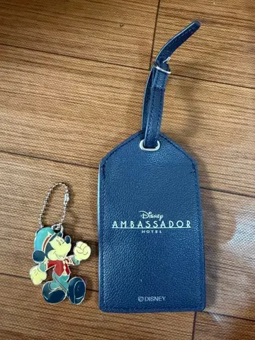 디즈니 앰버서더 호텔 러기지 택 키링
