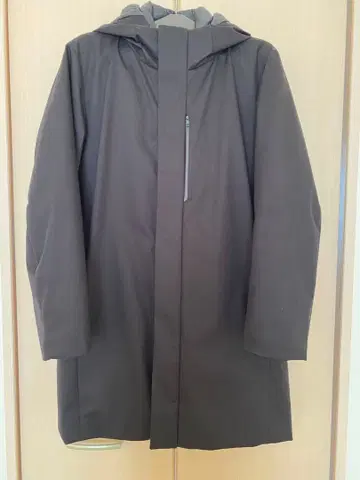 유니클로 UNIQLO 하이브리드 다운 코트 블랙 M 사이즈