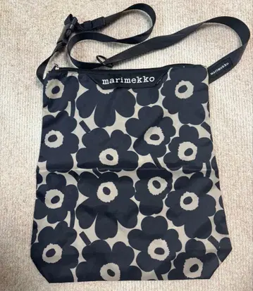 마리메꼬 Unikko M 숄더백