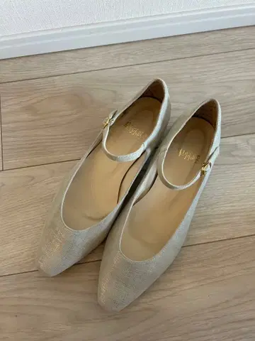 [ 새상품급 ] 히미코 펌프스 26.5