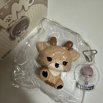 MoMo 스퀴즈 사슴