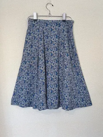 [매킨토시 철학] 플레어 롱 스커트 네이비 미니 꽃무늬 36