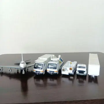 토미카 점보 에어포트 ANA 세트2