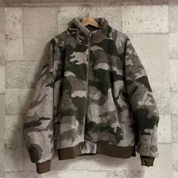 EVERY WISE CAMP 카모플라쥬 보아 플리스 자켓 / 카모 무늬