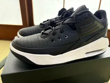 조던 MAX AURA 5 28cm