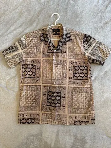 BEAMS+ 반팔 셔츠 S 사이즈 베이지/블랙