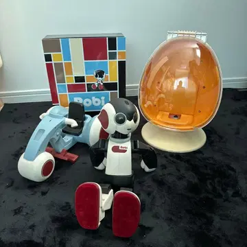 Robi 로봇형 완구 오리지널 박스 포함