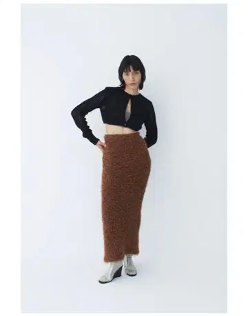 Mediam AW2024 프린지 맥시 스커트 브라운