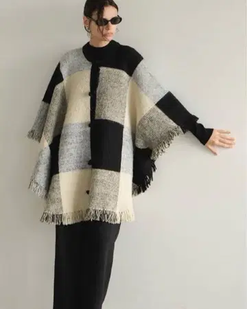 CLANE 25AW 신상 WIDE CHECK PONCHO