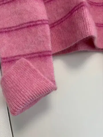 H&M 핑크 스트라이프 니트