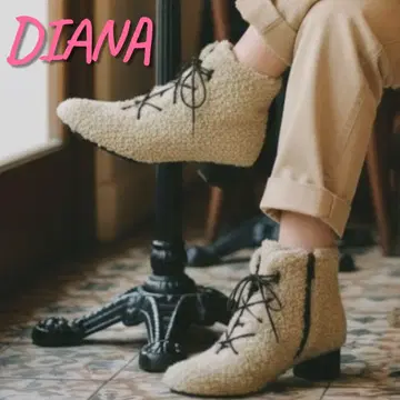 [ 새상품급 ] DIANA 다이애나 22.5 화이트 펌프스 베이지 퍼