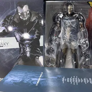 핫토이즈 1/6 아이언맨 마크15 스니키 미사용 새상품
