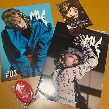MILILYAH 15th Anniversary 키체인 책자 잡지