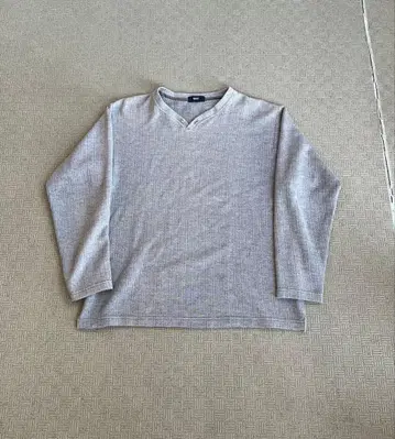 NAVY 긴팔 베이지 y2k