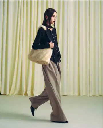 theworldisyouroyster 24aw Patch Fur Bag