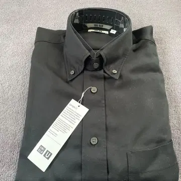 미사용 새상품 UNIQLO U 드레이프 셔츠 블랙 M