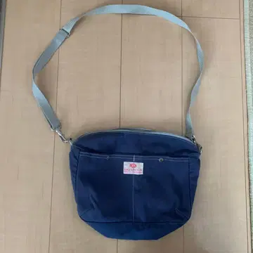 BAG'n'NOUN 네이비 숄더백