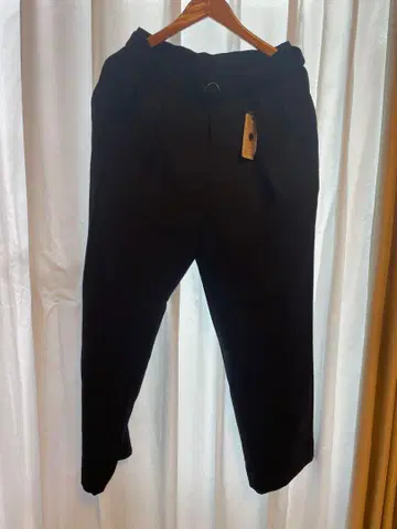 relume 워셔블 바스켓 벨티드 슬랙스 블랙