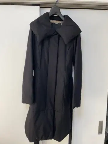 UNTITLED 블랙 다운 자켓 사이즈 1