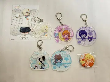 니지가사키 x 산리오 콜라보 굿즈