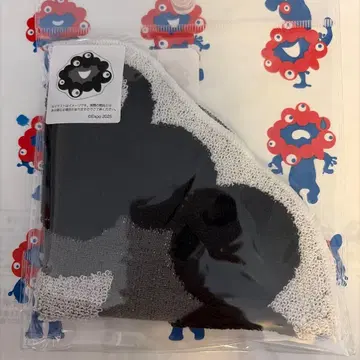 EXPO2025 미야쿠미야쿠 자카드 미니 타월 흑백 얼굴