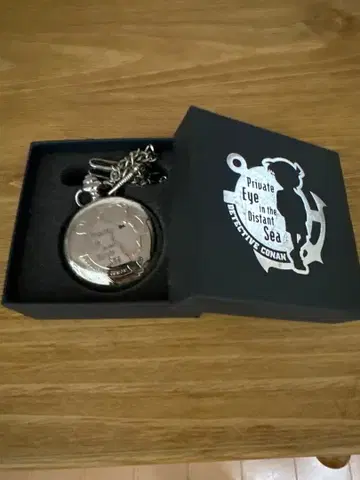 명탐정 코난 회중시계 파랑