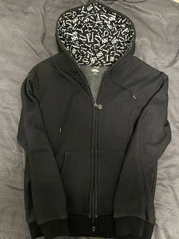 아무로 나미에 LIVESTYLE 88 블랙 후드티 L 사이즈