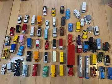 토미카 묶음 판매 약 65대 토미카 주주 우대 등 레어 포함