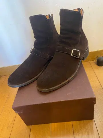 부츠 미들 키트 스웨이드