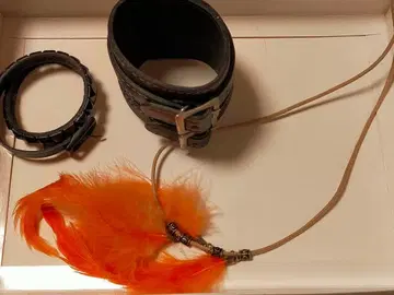 오렌지 페더 목걸이 팔찌