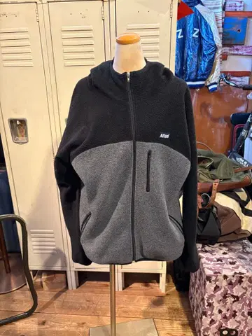 Altus 플리스 자켓 블랙 그레이