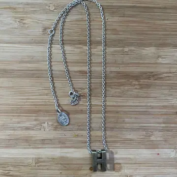 할리우드 런치 마켓 실버 액세서리